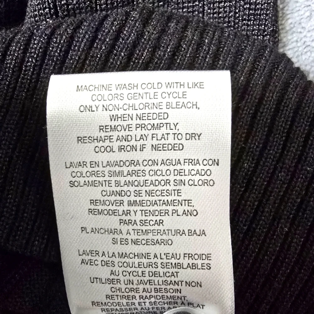 2/$30 Absolutely Famous Black Rib Knit Sweater Lace Sleeves Plus Size 1X - Picture 10 of 11